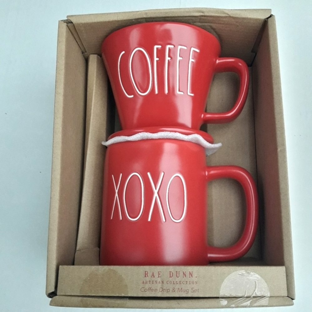 Mug and Coffee Cup Set XOXO Gift for Her or Him NWT Valentine Red New in Box
